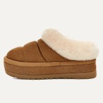 UGG Women's Platform Slipper 1146390 in Chestnut with Sheepskin Lining