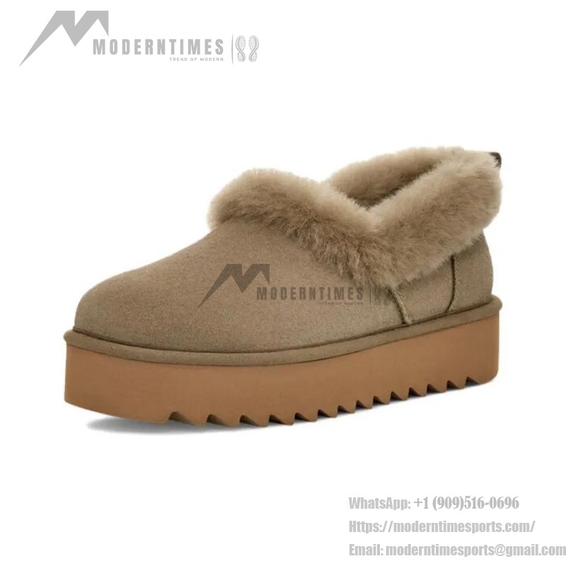 Beige Sheepskin UGG Platform Moccasin 1166733 - Perfect for Winter Comfort