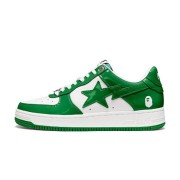 BAPE STA 그린 앤 화이트 페이턴트 가죽 스니커즈 1H70-191-001-WG | 생기 넘치는 스트릿웨어 스타일