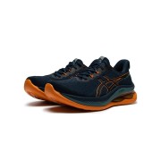 ASICS Gel-Kinsei Max 1011B696-400 メンズランニングシューズ - 高性能クッション技術搭載 フレンチブルーとブライトオレンジデザイン