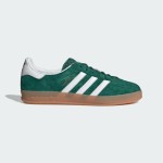 Adidas Gazelle Indoor IG1596 - Grüne Wildleder-Sneaker mit Weißen Streifen & Gummisohle