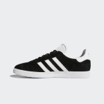 Adidas Gazelle BB5476 Schwarze Wildledersneaker mit weißen Streifen