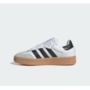 Adidas Samba XLG IE1377 - Weiße Sneaker mit Schwarzen Streifen und Wildleder-Details | Klassisch & Bequem für den Alltag