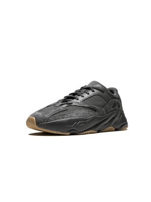 Adidas Yeezy Boost 700 Utility Black FV5304 - Komplett Schwarzes Minimalistisches Design & Bequemer Dämpfungs-Sneaker