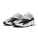 아디다스 Yeezy Boost 700 Wave Runner B75571 - 멀티컬러 디자인과 편안한 쿠셔닝