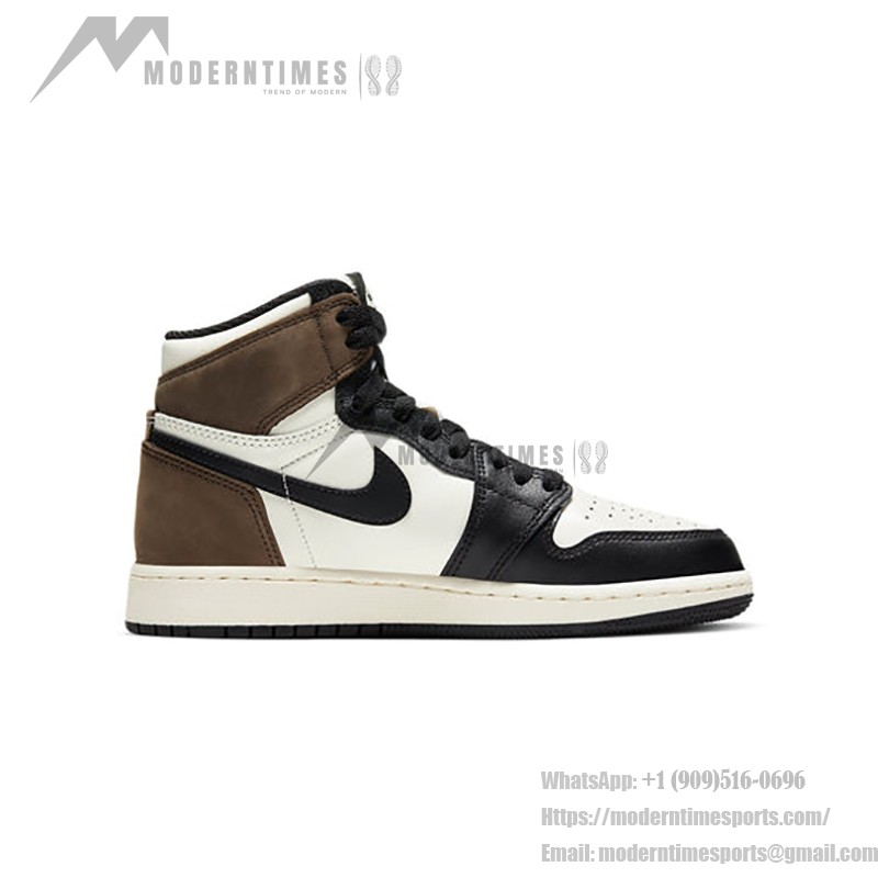 AJ1 Nike Air Jordan 1 Retro High OG GS Dark Mocha Top View