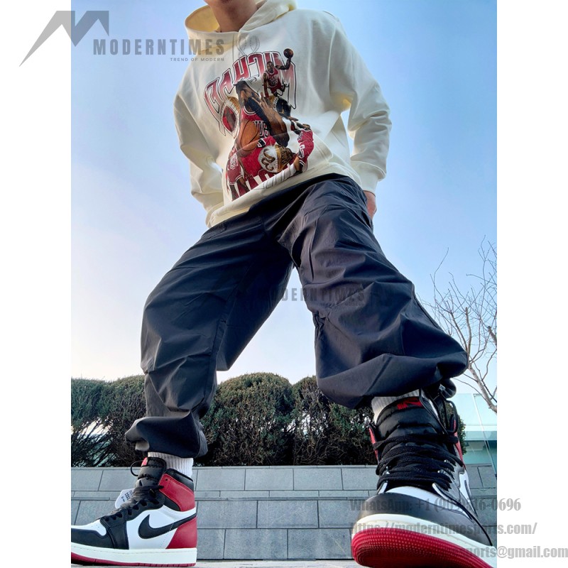 Air Jordan 1 Retro High OG Black Toe Men's Shoes Side View