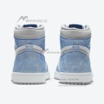 Air Jordan 1 High OG Hyper Royal 555088-402 in Light Blue and Grey