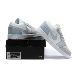 Air Jordan 1 Low 'Paris' CV3043-100 - 클래식한 파리지앵 스타일 스니커즈