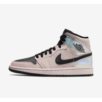 Air Jordan 1 Mid WMNS BQ6472-602 Women’s Mid-Top Sneakers Perfect Fusion of Classic Design and Modern Style