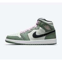 Air Jordan 1 Mid SE Dutch Green CZ0774-300 - Classic Dutch Green Sneakers | Stylish Design | High Comfort