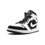 Air Jordan 1 Mid ホワイト ブラック 554724-113