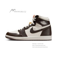 Air Jordan 1 Retro High OG "White and Gold" - Women's Shoes - Nike | FD2596-200