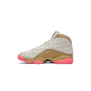 Air Jordan 13 Retro "Chinese New Year" CW4409-100 - Festlicher Sneaker in Elfenbein und Rosa | Feiern Sie mit Stil