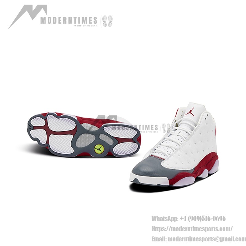 Air Jordan 13 Retro "Grey Toe" 414571-126 - Weißes Leder, rotes Wildleder und graue Zehenkappe