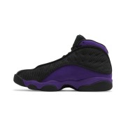 Air Jordan 13 Retro „Court Purple“ DJ5982-015 – Ikonischer Schwarz-Violett-Sneaker für Streetwear-Fans