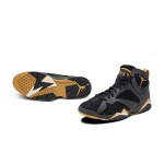 Air Jordan 7 Retro "Golden Moments" 304774-030 black and gold high-top basketball sneakers