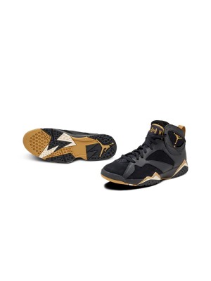 Air Jordan 7 Retro "Golden Moments" 304774-030 - Black and Gold High-Top Basketball Sneakers, Luxurious, Retro Classic, Comfortable