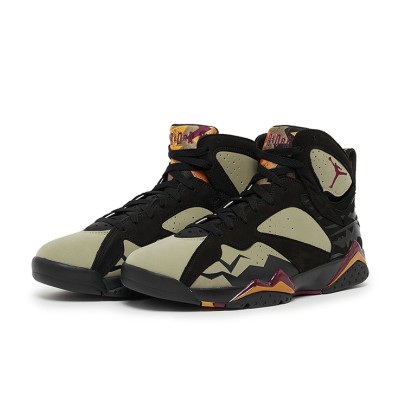 Air Jordan 7 Retro "Olive Black" DN9782-001 - Olive and Black High-Top Basketball Sneakers, Retro Style, Comfortable and Durable