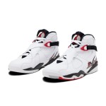 Air Jordan 8 Retro "Alternate" ホワイトとレッドのハイカットスニーカー