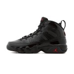 Air Jordan 9 Retro "Bred Patent" ブラックパテントレザーとレッドバスケットボールスニーカー