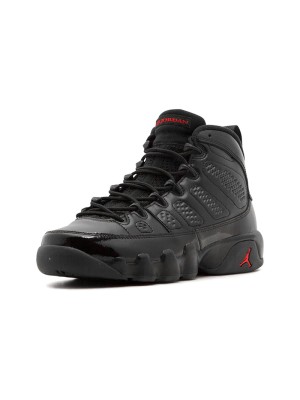 Air Jordan 9 Retro "브레드 페이턴트" 302370-014 - 블랙 페이턴트 가죽과 레드 농구화