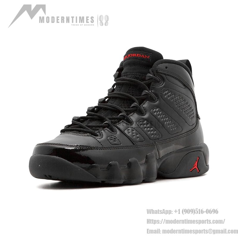 Air Jordan 9 Retro "Bred Patent" ブラックパテントレザーとレッドバスケットボールスニーカー