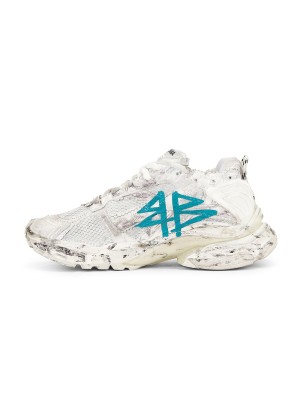 Balenciaga Runner Kith Four.Color 7.0 - Futuristische Sneaker im Used-Look mit Mutigem Graffiti-Design für den Streetstyle