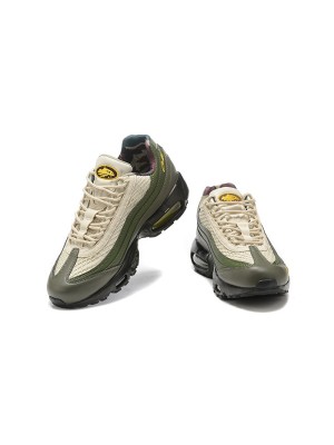 Corteiz × Nike Air Max 95「Sequoia」FB2709-300 | アイコニックなストリートウェアスニーカー