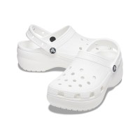 Crocsクラシッククラウズレトロビーチシューズホワイト 206750-100 - 軽量で快適な夏の必需品