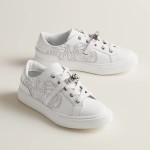 Hermes H232176Z 90350 White Sneakers – Iconic Perforated Design and Premium Craftsmanship Hermes Mens Sneaker H232176Z 90350 in White – Front View of Luxurious All-White Sneakers with Iconic Perforations