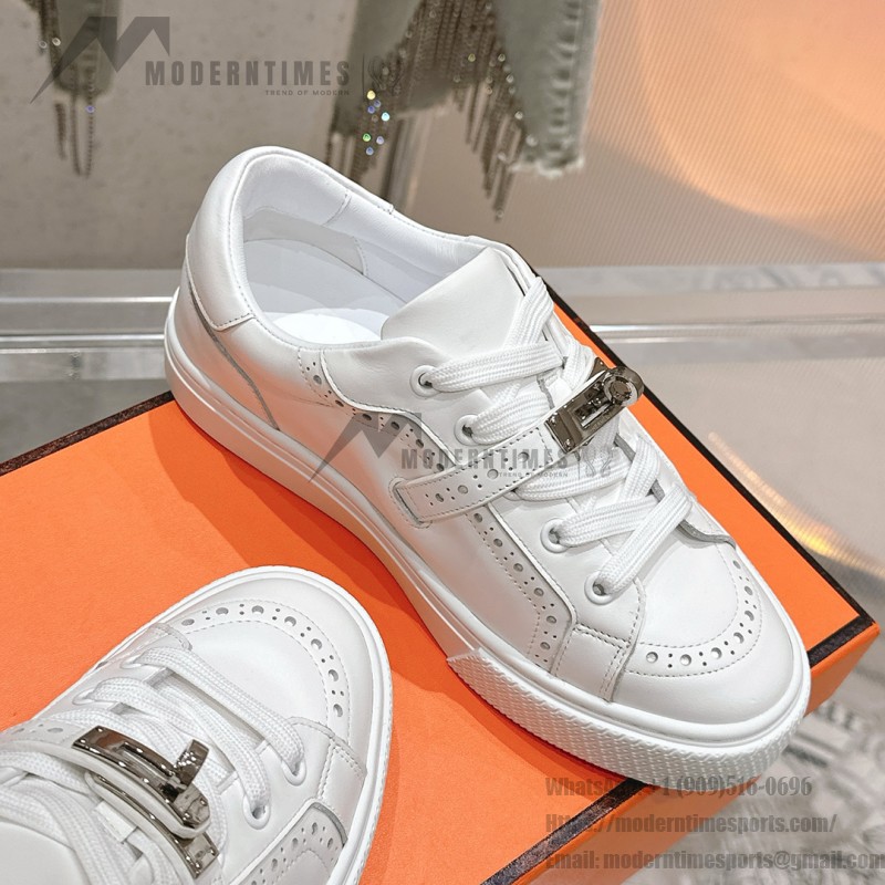 Hermes H232176Z 90350 Beige & White Sneakers – Iconic Design and Craftsmanship Hermes Mens Sneaker H232176Z 90350 in Beige and White – Front View of Luxury Sneakers with Contrasting Stripes