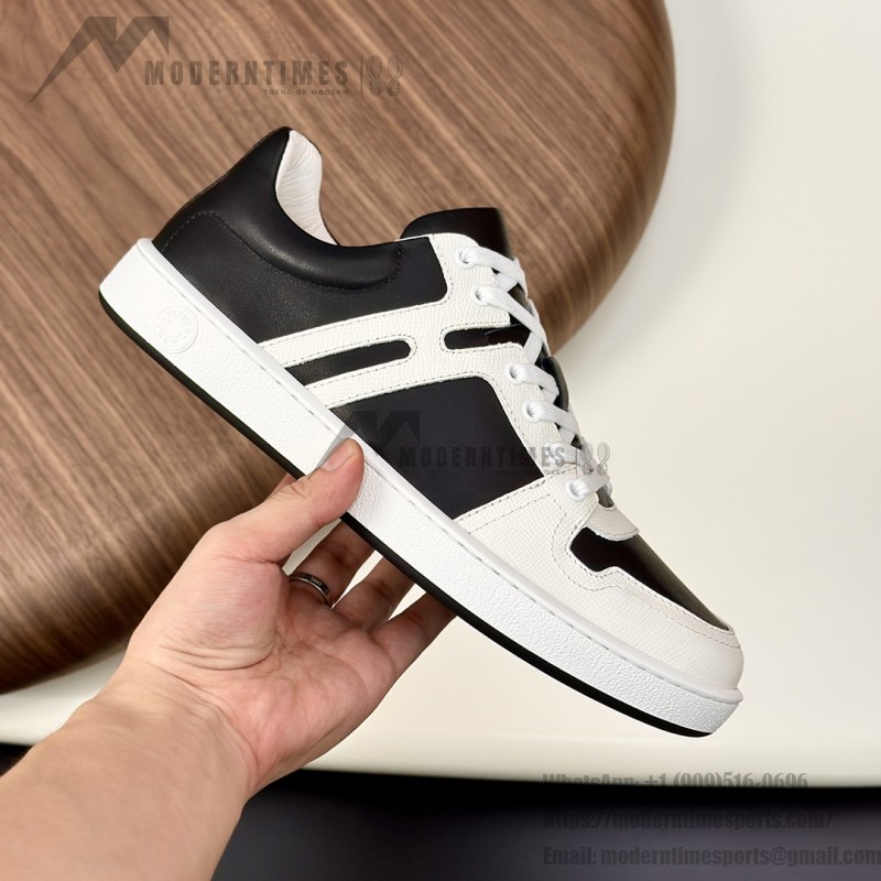 Hermes H242933Z H69440 All-White Sneakers – Clean, Iconic Luxury Style Hermes Mens Sneaker H242933Z H69440 in All-White – Front View of Premium White Leather Sneakers with Minimalist Design