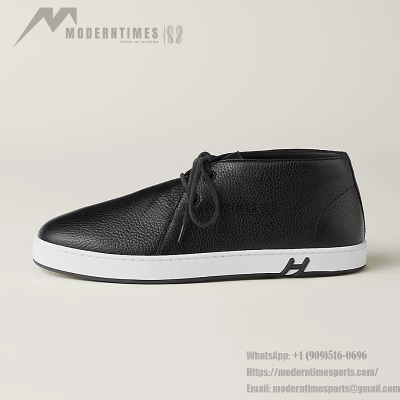 Hermes Mens Sneaker H251921Z HBT390 Black Leather Casual Shoes Hermes Mens Sneaker H251921Z HBT390 in Black Leather – Front View