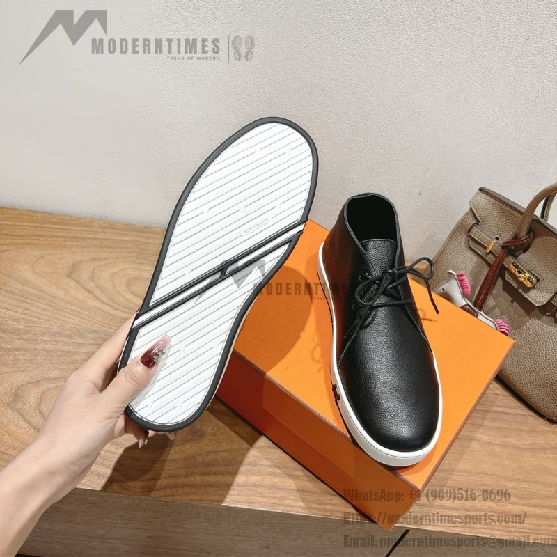 Hermes Mens Sneaker H251921Z HBT390 Black Leather Casual Shoes Hermes Mens Sneaker H251921Z HBT390 in Black Leather – Front View
