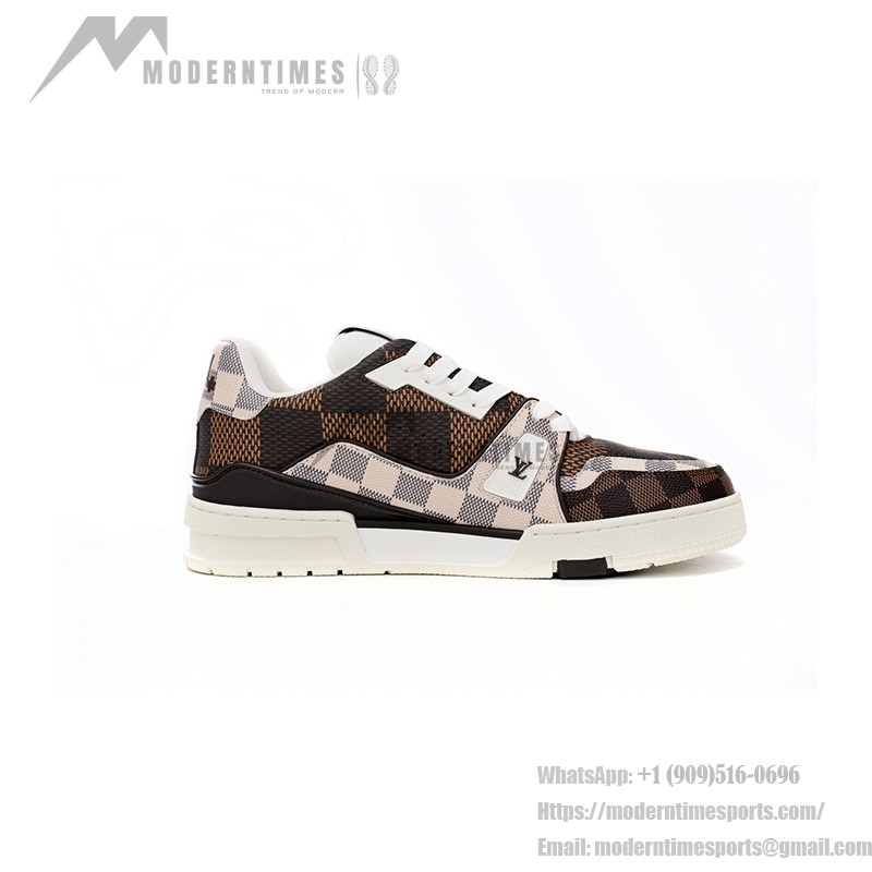 Louis Vuitton 1AAST7 Herren LV Trainer Sneaker im klassischen Damier Schachbrettmuster