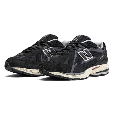 New Balance 1906D Protection Pack Black M1906DD – Sleek Retro Sneakers with Deconstructed Aesthetic