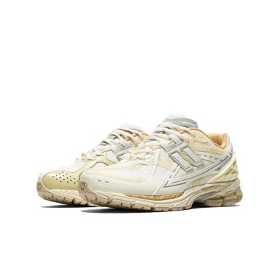 New Balance 1906R Lunar New Year M1906NLY – Elegant Retro Running Sneakers with Soft Gold Accents