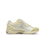 New Balance 1906R Lunar New Year M1906NLY ゴールドアクセント付きレトロランニングシューズ