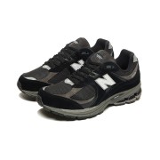 New Balance 2002R Schwarze Sneakers M2002RR1, Stylische und Bequeme Laufschuhe, Klassisches Design, Langlebig und Bequem