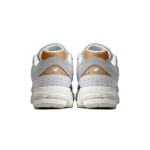 New Balance 2002R コンクリートグレー クラシックランニングシューズ