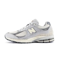 New Balance 2002R ルナニューイヤー コンクリートグレー クラシックランニングシューズ M2002RLN - スタイリッシュで快適、耐久性に優れたスニーカー