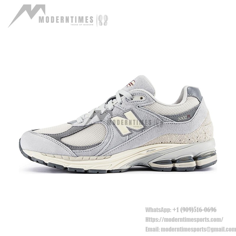 New Balance 2002R ルナニューイヤー コンクリートグレー クラシックランニングシューズ M2002RLN