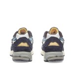 New Balance 2002R Protection Pack Dark Navy M2002RDF 스니커즈 – 스웨이드와 메쉬 디자인