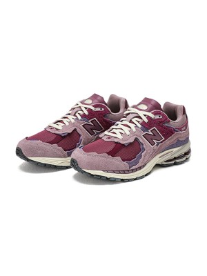 New Balance 2002R Protection Pack Pink M2002RDH – 究極の快適さとスタイルを提供するプレミアムスエード＆メッシュスニーカー