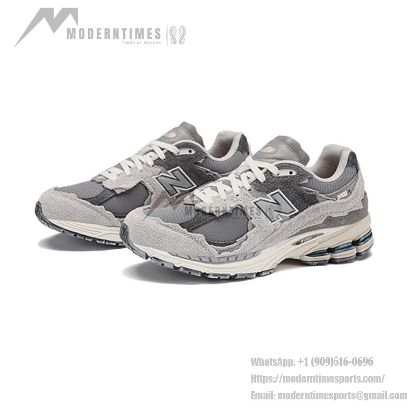 New Balance 2002R Protection Pack Rain Cloud M2002RDA Sneaker – Suede und Mesh Design