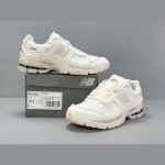 New Balance 2002R Protection Pack Sea Salt M2002RDC – Stylish and Comfortable Sneakers New Balance 2002R Protection Pack Sea Salt M2002RDC Sneaker – Suede and Mesh Design