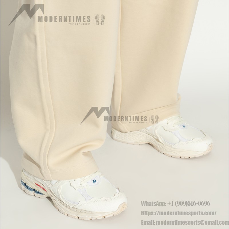 New Balance 2002R Protection Pack Sea Salt M2002RDC – Stylish and Comfortable Sneakers New Balance 2002R Protection Pack Sea Salt M2002RDC Sneaker – Suede and Mesh Design