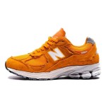 New Balance 2002R Protection Pack Vintage Orange M2002RDE スニーカー – スエードとメッシュデザイン