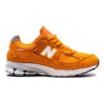 New Balance 2002R Protection Pack Vintage Orange M2002RDE スニーカー – スエードとメッシュデザイン